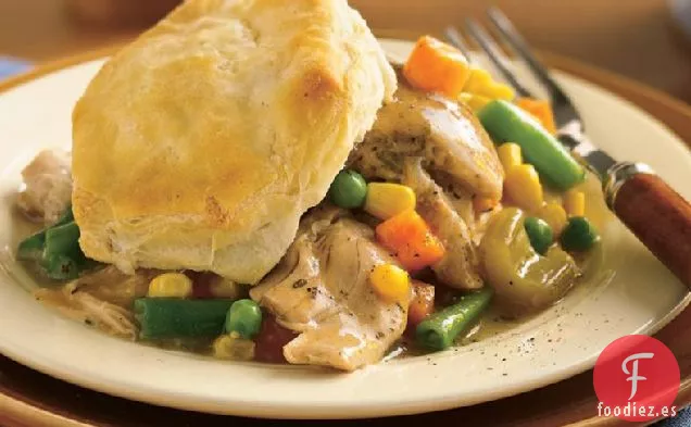 Pastel de Olla de Pollo con Galletas de Cocción Lenta