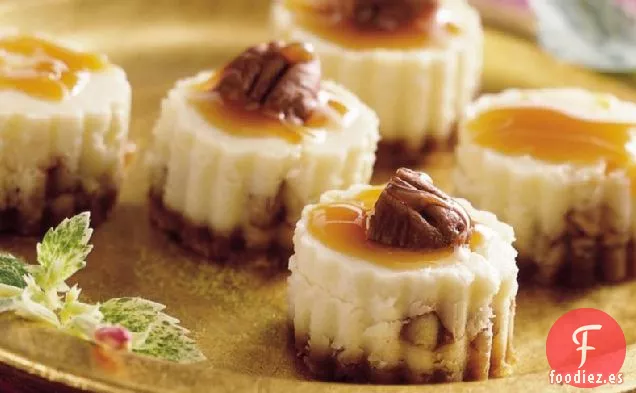 Bocados de Pastel de Queso de Pacana con Caramelo