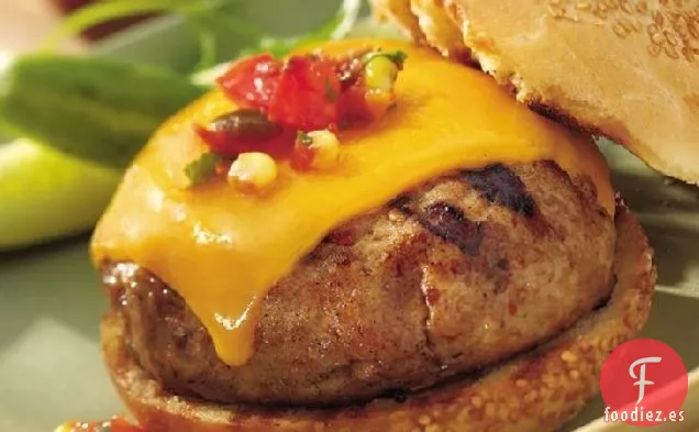 Hamburguesas de Pavo Rellenas de Maíz a la Parrilla