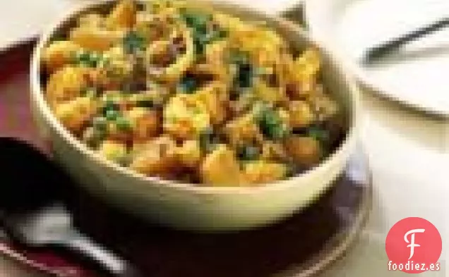 Patatas Al Curry, Coliflor Y Guisantes