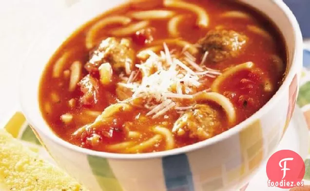 Sopa de Espaguetis y Albóndigas