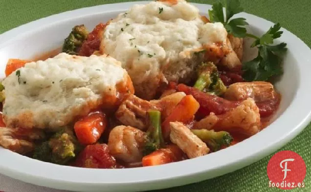 Estofado de pollo abundante con albóndigas (Cocinar para 2)