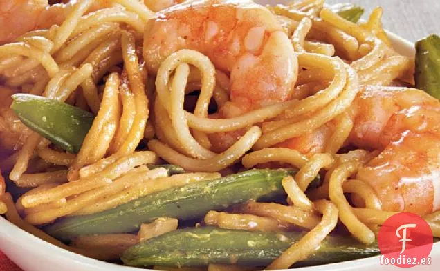 Camarones y Guisantes de azúcar Lo Mein