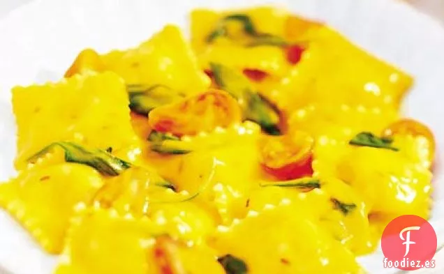 Ravioles con Salsa de Guisantes