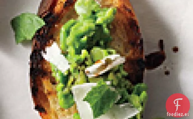 Crostini de Guisantes, Menta y Parmesano