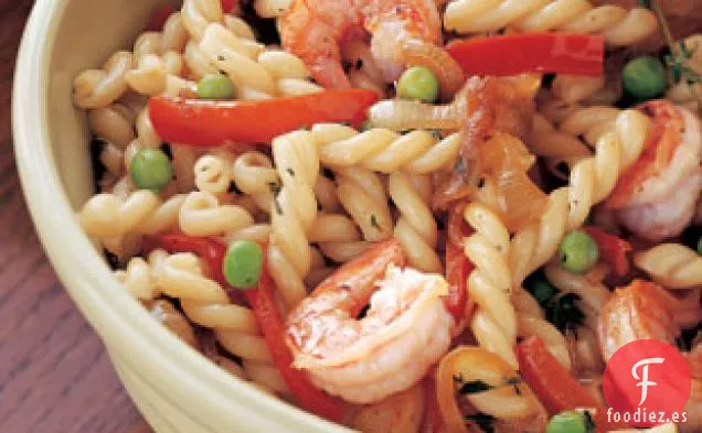 Gemelli Con Camarones, Pimientos Rojos Y Guisantes