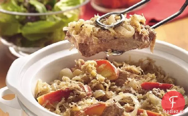 Costillas y Chucrut de Cocción Lenta de estilo Rústico