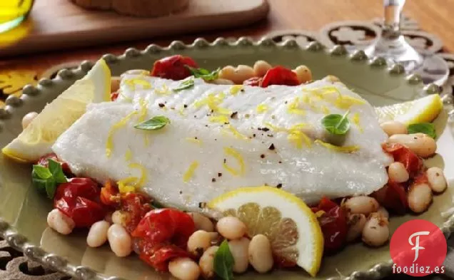 Tilapia y Frijoles Cannellini de Estilo Toscano