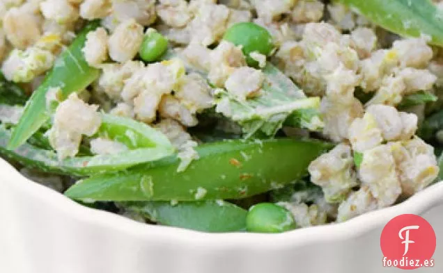 Ensalada De Cebada Con Ajo Verde Y Guisantes