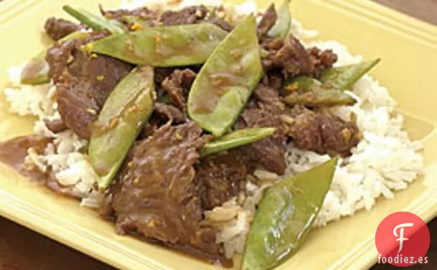 Carne de res de Naranja salteada y Guisantes de Nieve
