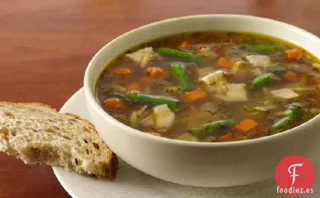 Sopa de Pavo al Día Siguiente