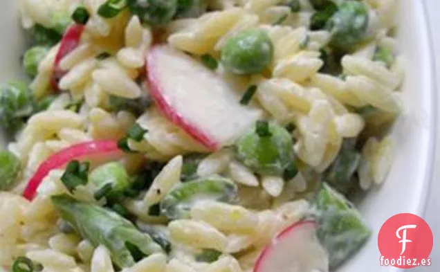 Ensalada De Guisantes, Rábanos Y Orzo