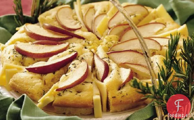 Focaccia de Pera y Romero con Queso Fontina