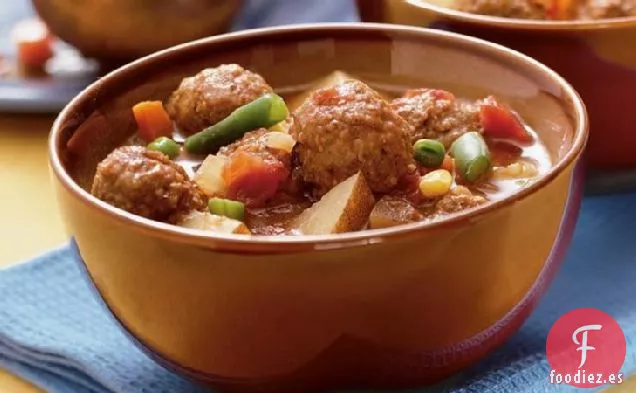 Sopa de Piedra de Albóndigas de Cocción Lenta