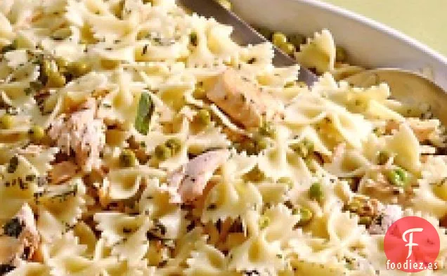 Farfalle Con Salmón, Menta Y Guisantes