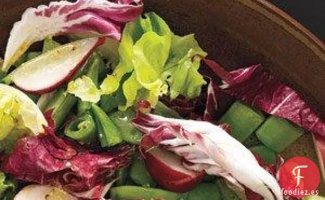 Verduras Con Rábanos Y Guisantes