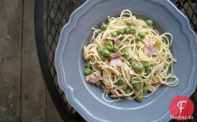 Pasta Con Guisantes, Proscuitto Y Limón