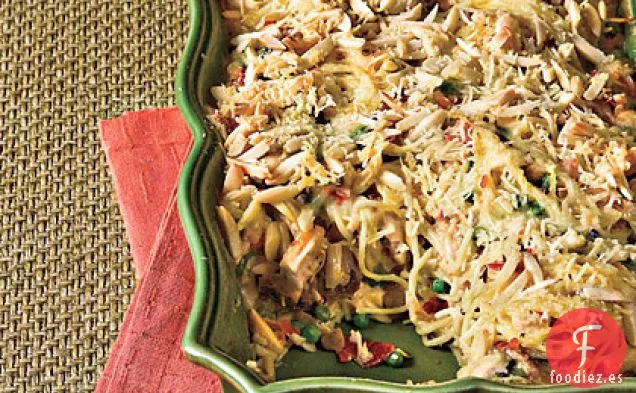 Tetrazzini de Pollo Con Jamón y Guisantes