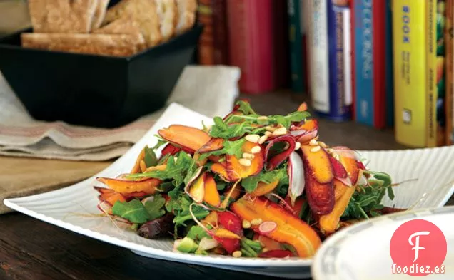 Ensalada de Zanahoria Cruda y Asada con Aguacate y Vinagreta de Comino Tostada