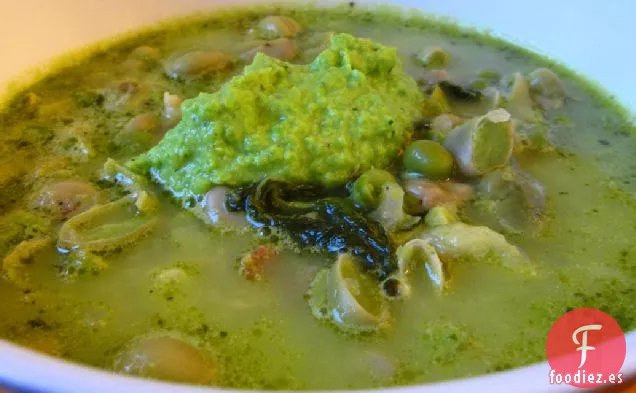 Minestrone De Finales De Primavera Con Pistou De Guisante Verde