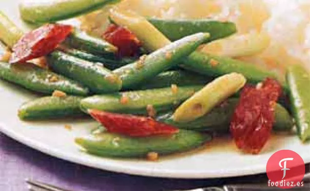 Guisantes Salteados de Azúcar con Salchicha China
