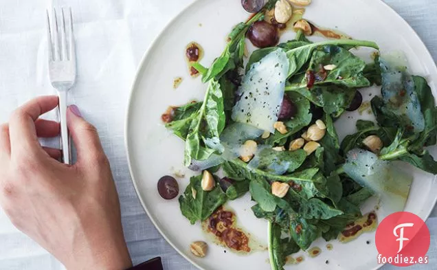 Ensalada de Rúcula, Uva y Almendras con Vinagreta de Saba