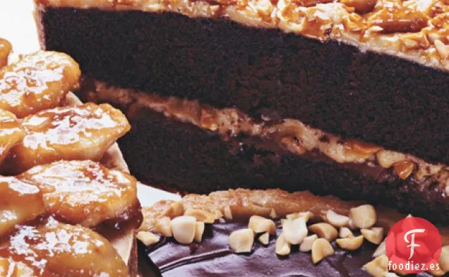 Pastel de Chocolate con Chocolate con Leche-Glaseado de Mantequilla de Maní y Mantequilla de Maní Quebradiza