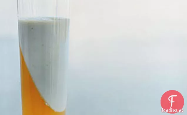 Gelée de Maracuyá con Crema de Albahaca