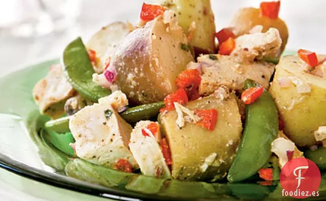 Ensalada de Papas, Pollo y Guisantes Frescos