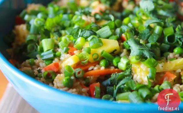 Arroz Frito con Piña Vegana