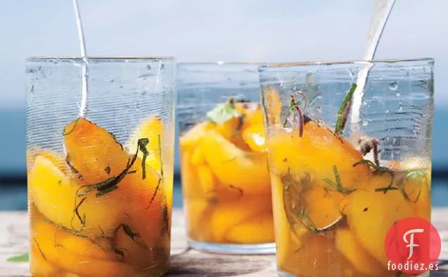 Melocotones en Lillet