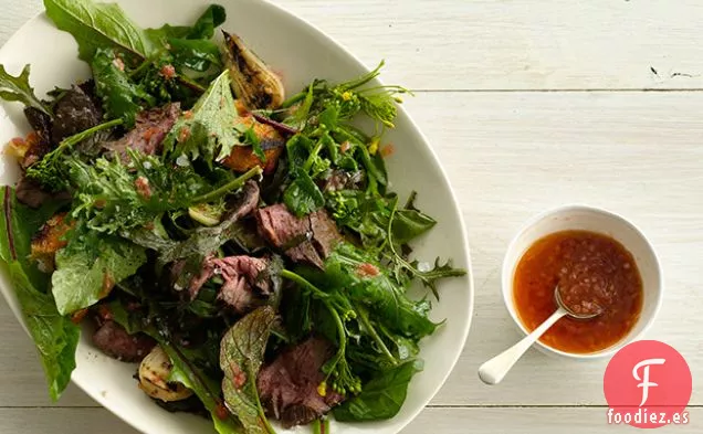 Ensalada de Carne a la Parrilla con Vinagreta de Tomate