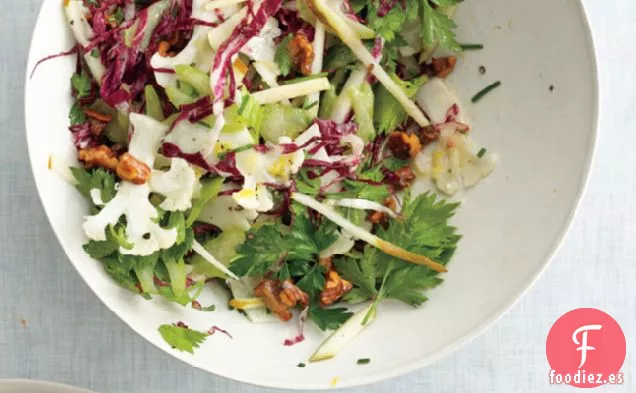Ensalada De Coliflor Y Achicoria Afeitada
