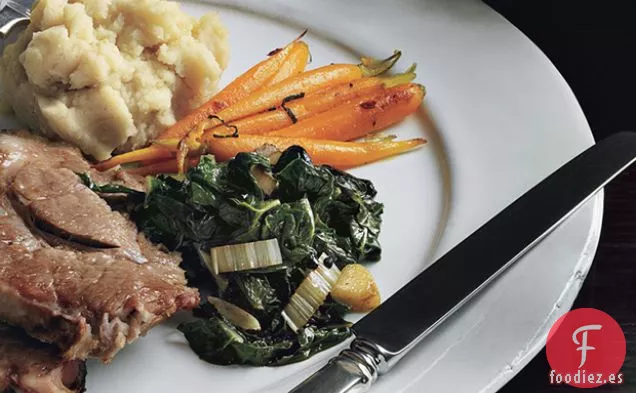 Zanahorias Pequeñas Asadas, con Chile, Menta y Glaseado de Naranja