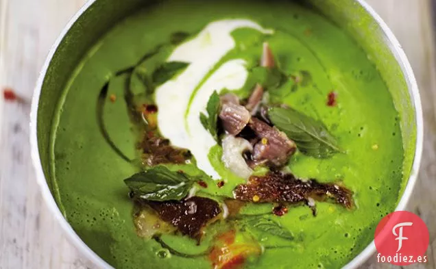 Sopa de Guisantes Verdes y Jamón