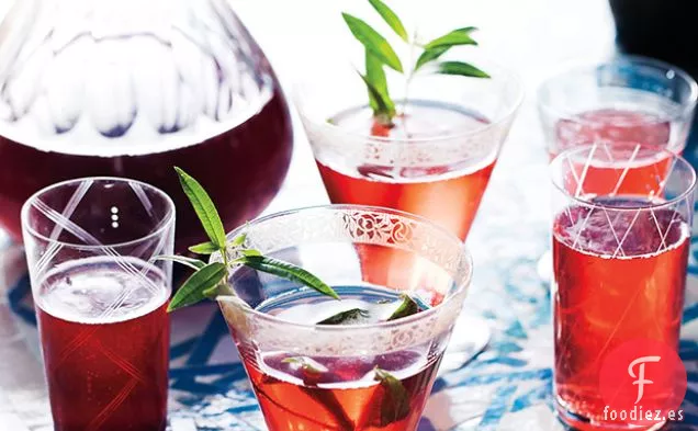 Aperitivo de Cereza Agria Espumosa