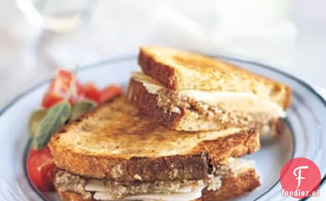 Sándwiches de Almendras y Pecorino Tostados
