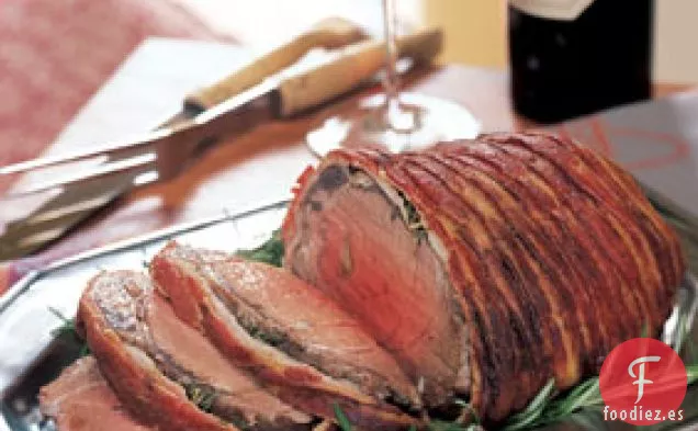 Solomillo de Ternera Asado Envuelto en Tocino