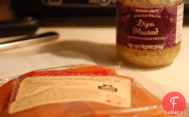 Salmón Con Salsa De Miel Y Mostaza