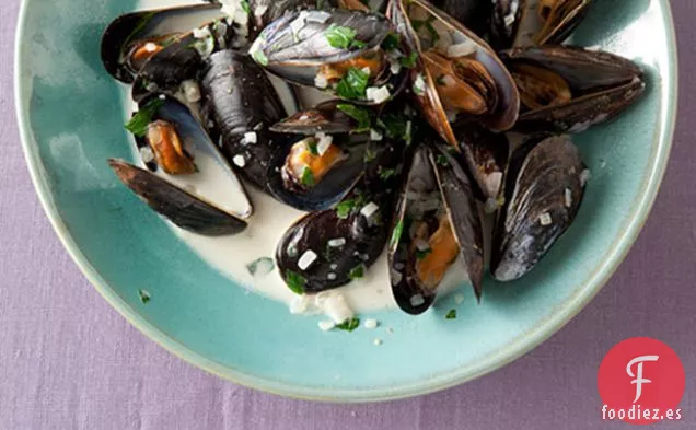 Mejillones en Salsa de Pimienta Verde