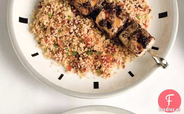Brochetas Mahi-Mahi con Tapenade y Cuscús