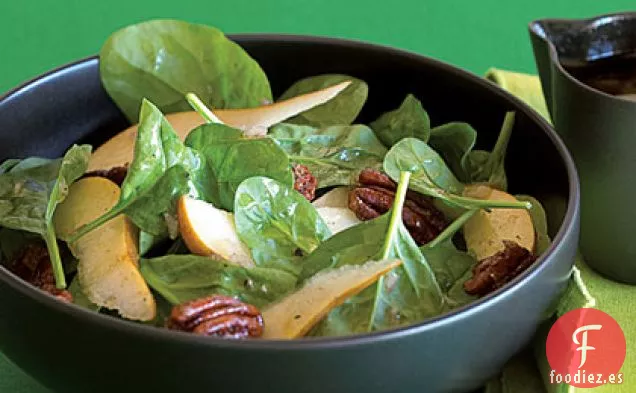 Ensalada de Nueces, Peras y Espinacas Confitadas