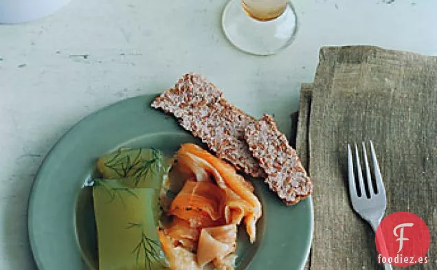 Gravlaks Árticos de Carbón con Gelatina de Pepino