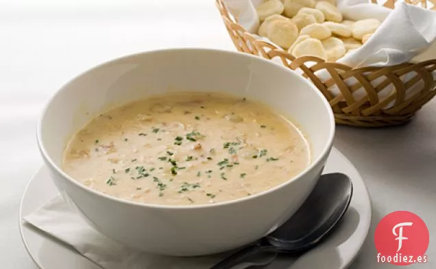 Sopa de Almejas de Nueva Inglaterra