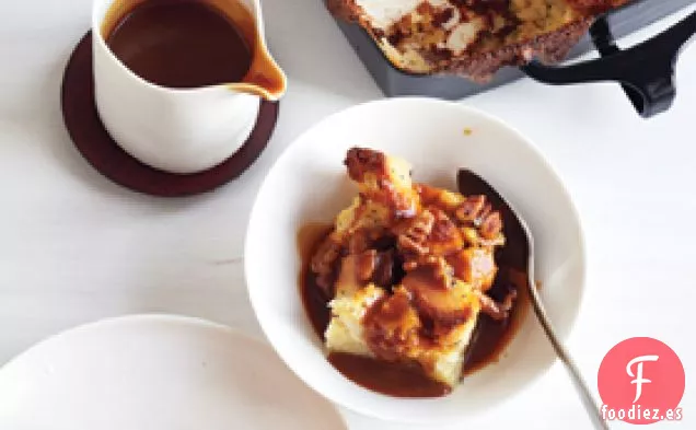 Budín de Pan de Nuez, Bourbon y Caramelo