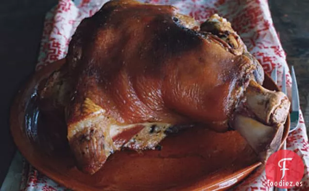 Paleta de Cerdo Asada Con Ajo