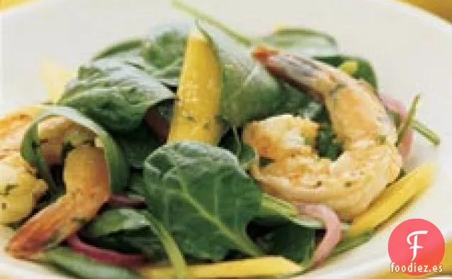Ensalada De Espinacas Con Camarones Con Especias Y Mango