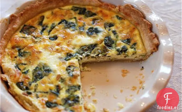 Quiche De Verduras Con Espinacas, Cebollas Y Piñones