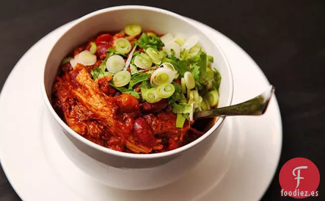 Chile de Cerdo Fácil y Tres Frijoles