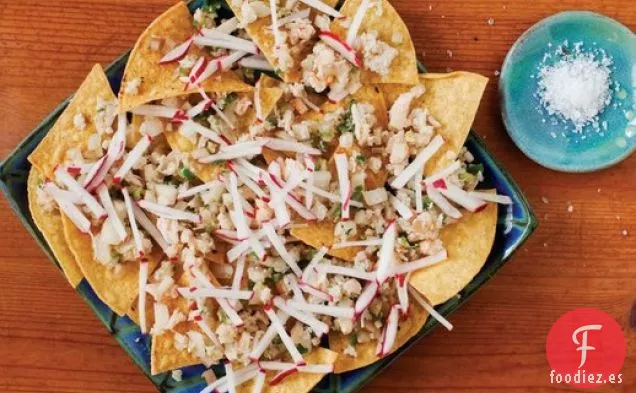 Tostadas de Jaiba en Salpicón de ' Ultimate Nachos